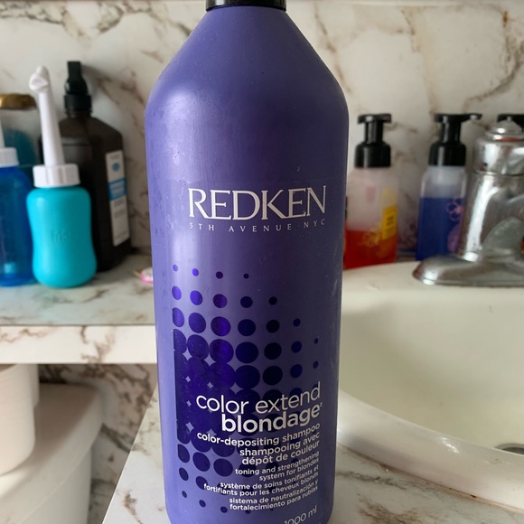 Redken color extend shampoo - Picture 2 of 2